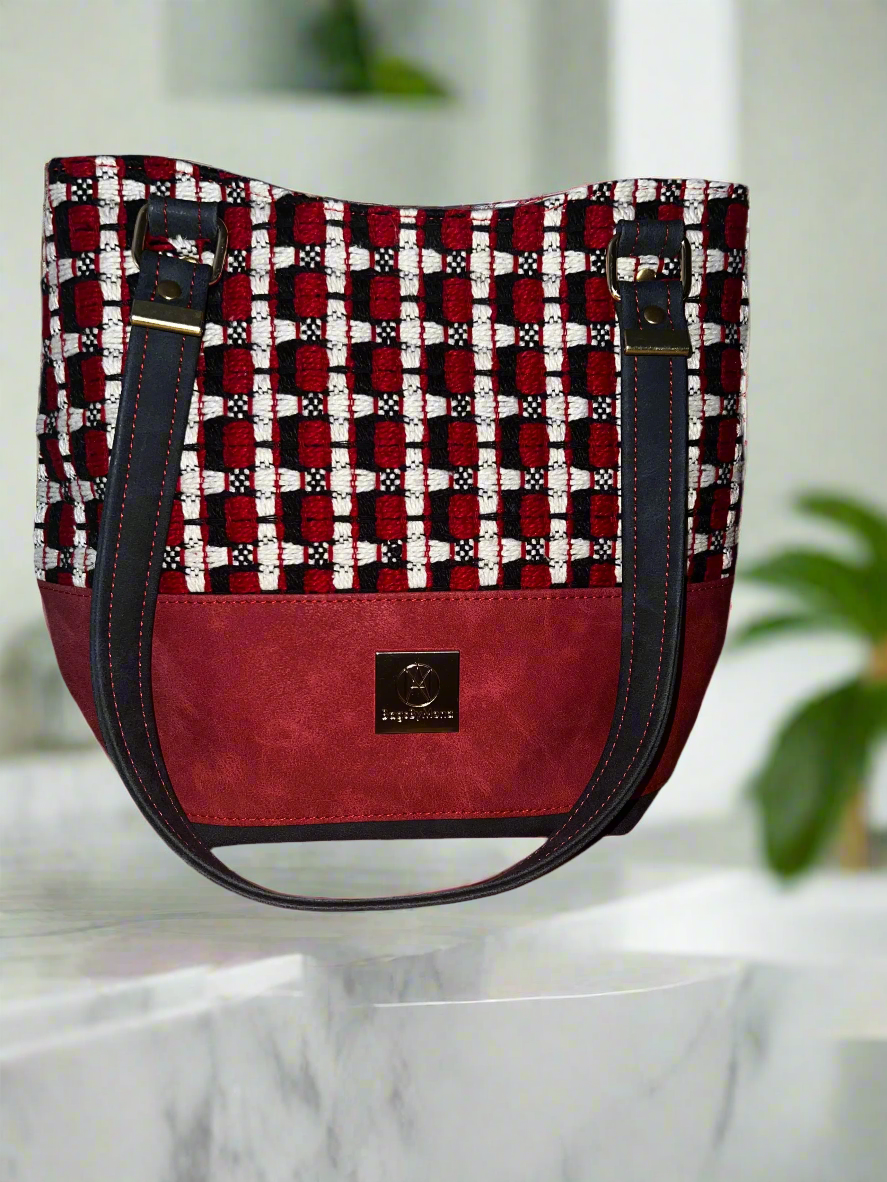 Guadeloupe Tommy Boucle and Faux Suede