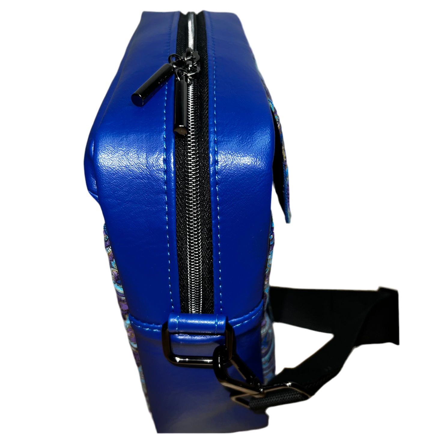 Oyjama Crossbody