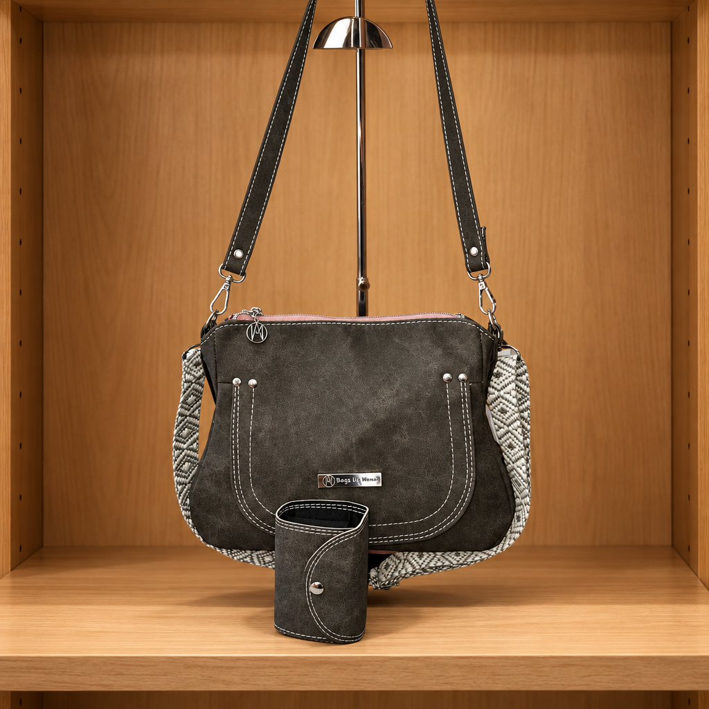 Brightstone purse Dark Olive Green stone wash  complete set: thread is ballerina pink. Custom