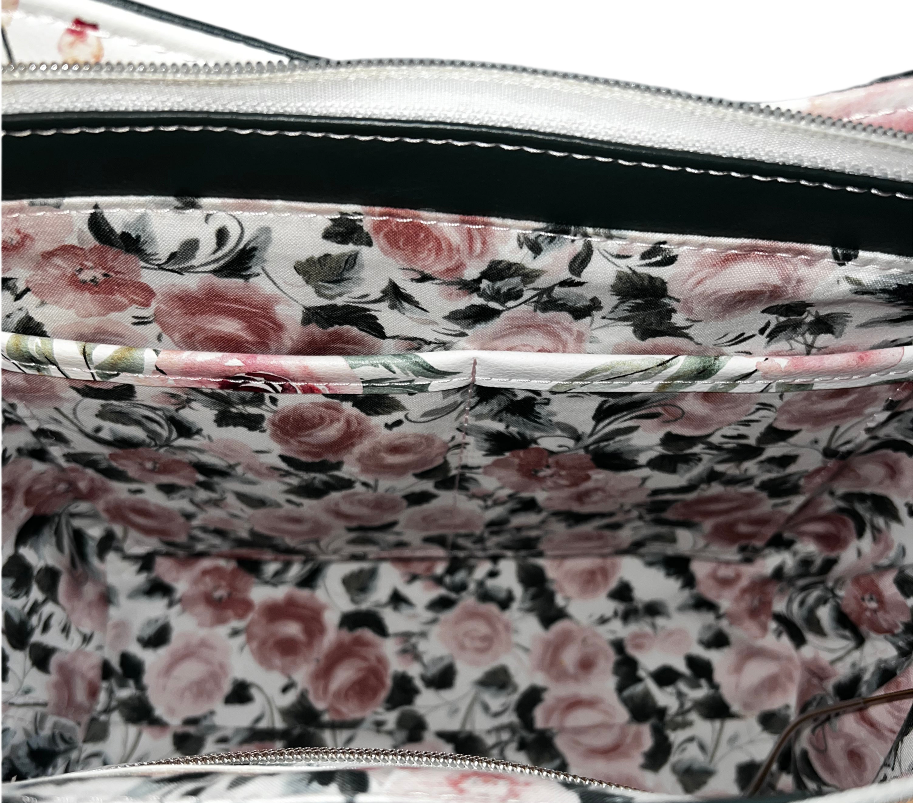 Hiraeth Evergreen Floral purse