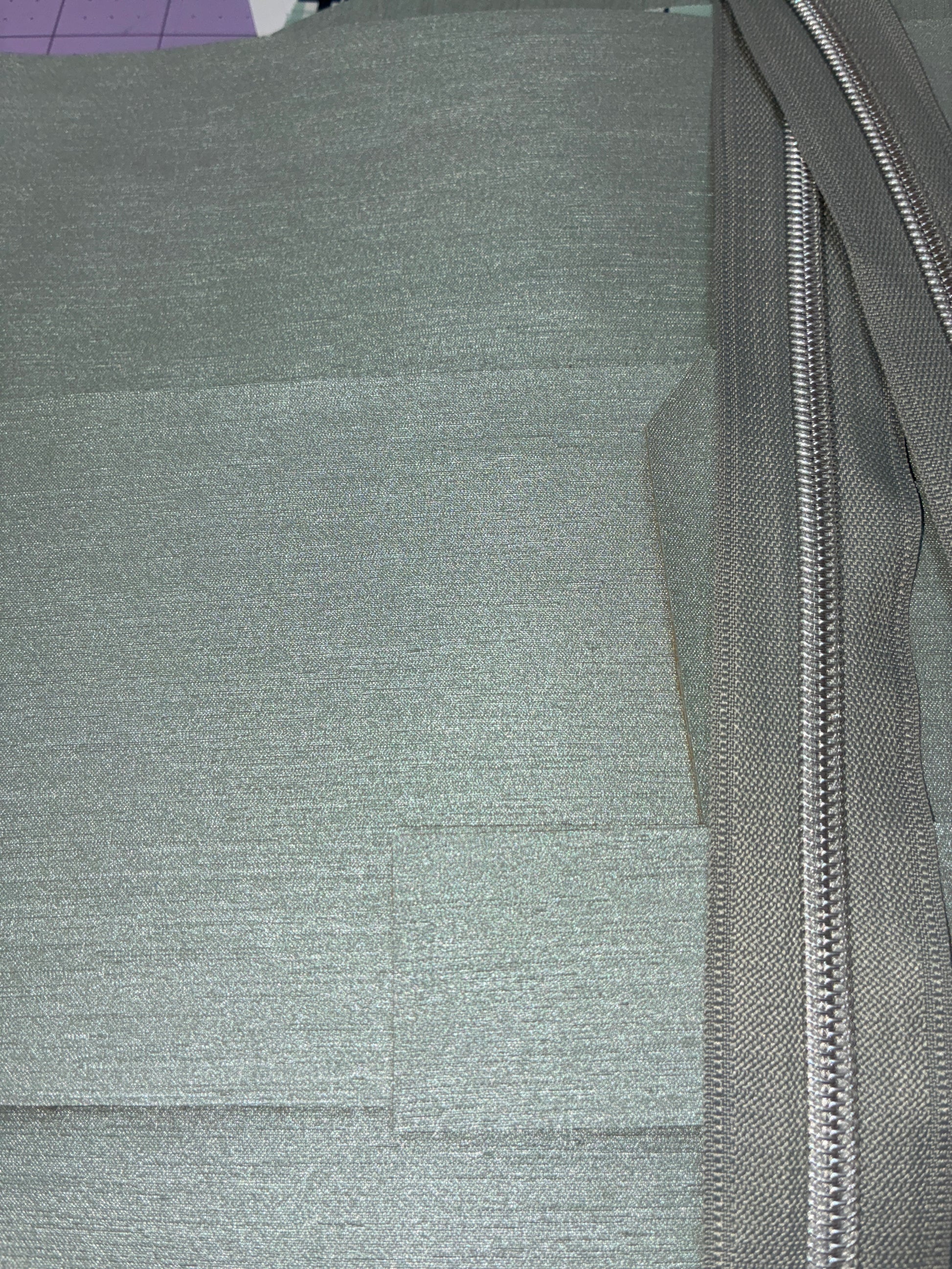 Brightstone SeaFoam includes an accordion wallet custom