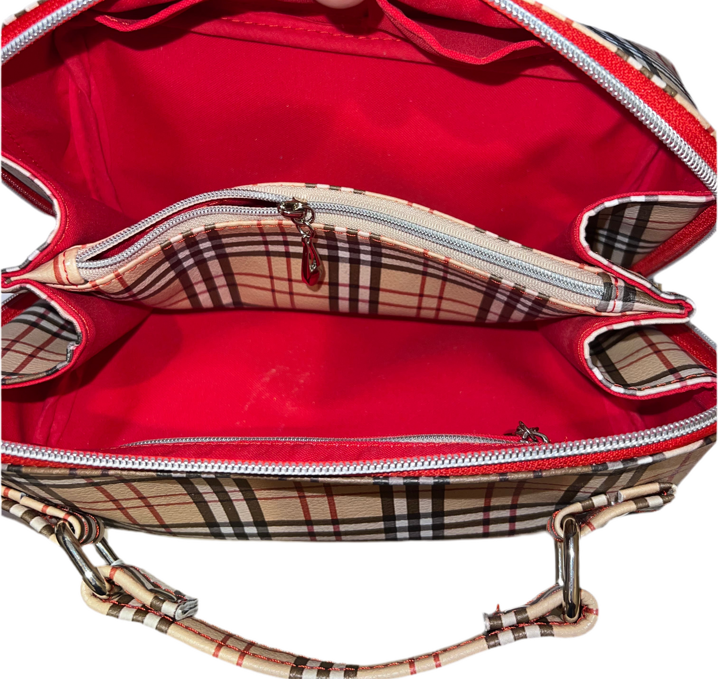 Cosmetic carry case