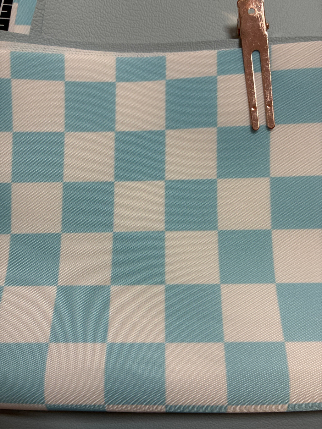 Big B Tote Powder Blue exterior Zip pocket