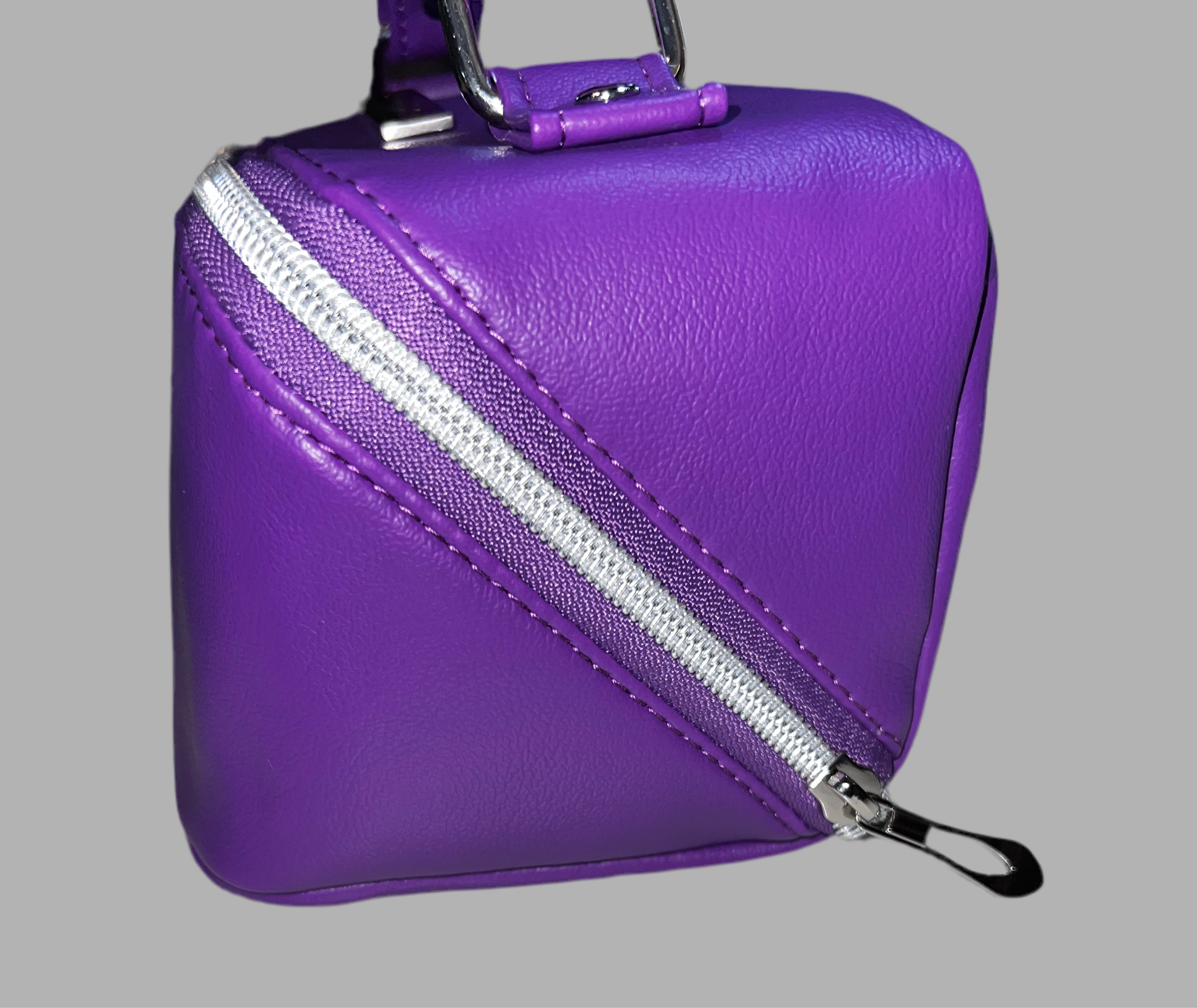 Cosmetic/Mens Shave Kit assorted colors Pic is sample type only -custom order