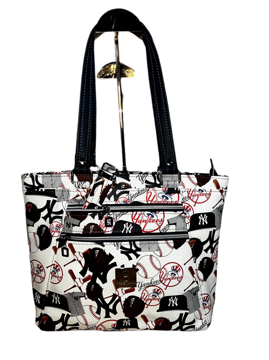 Apothecary Yanks Lg purse