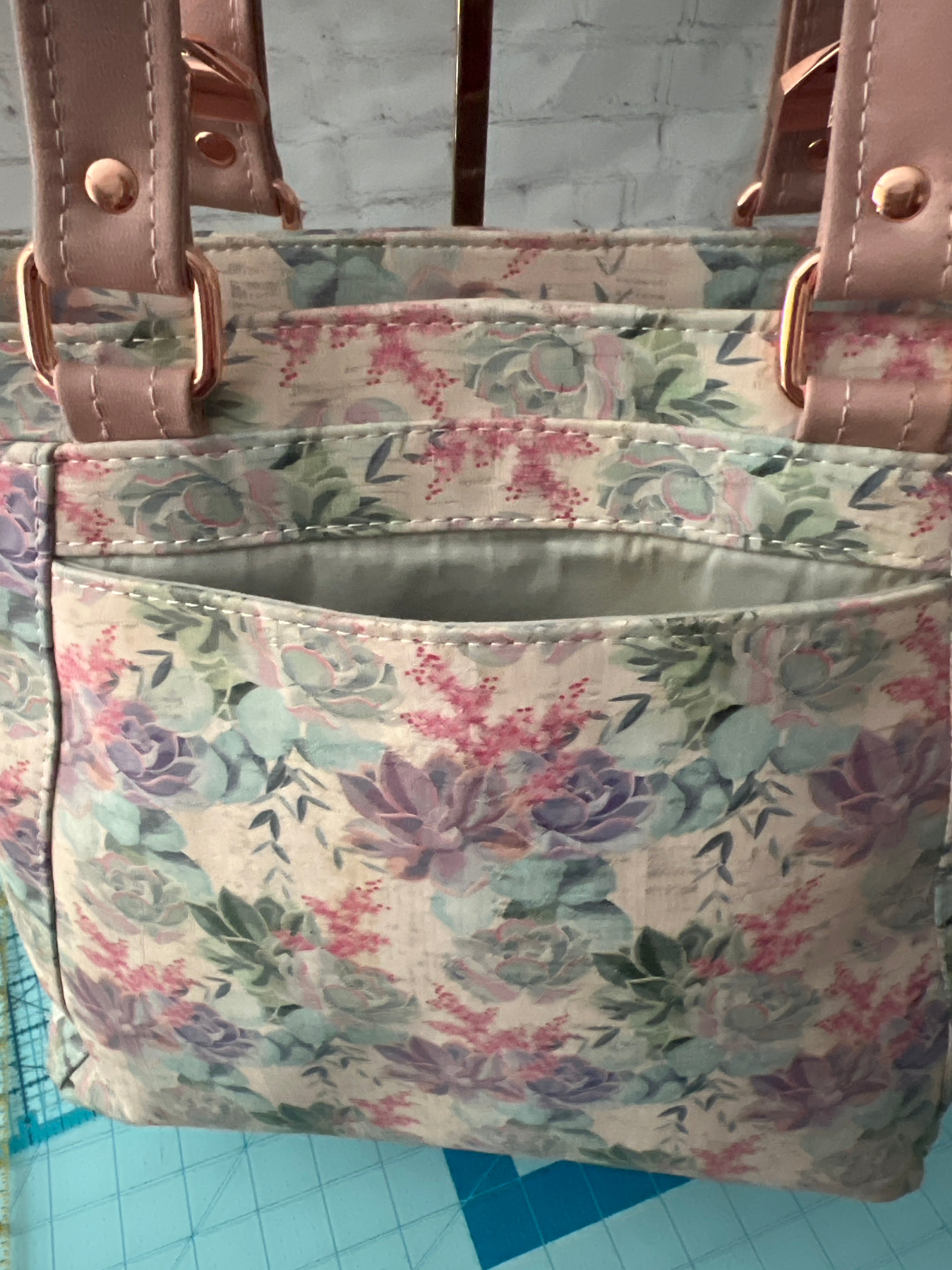 Apothecary CORK floral