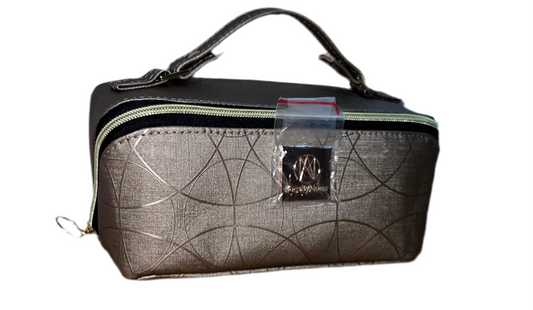 Cosmetic bag