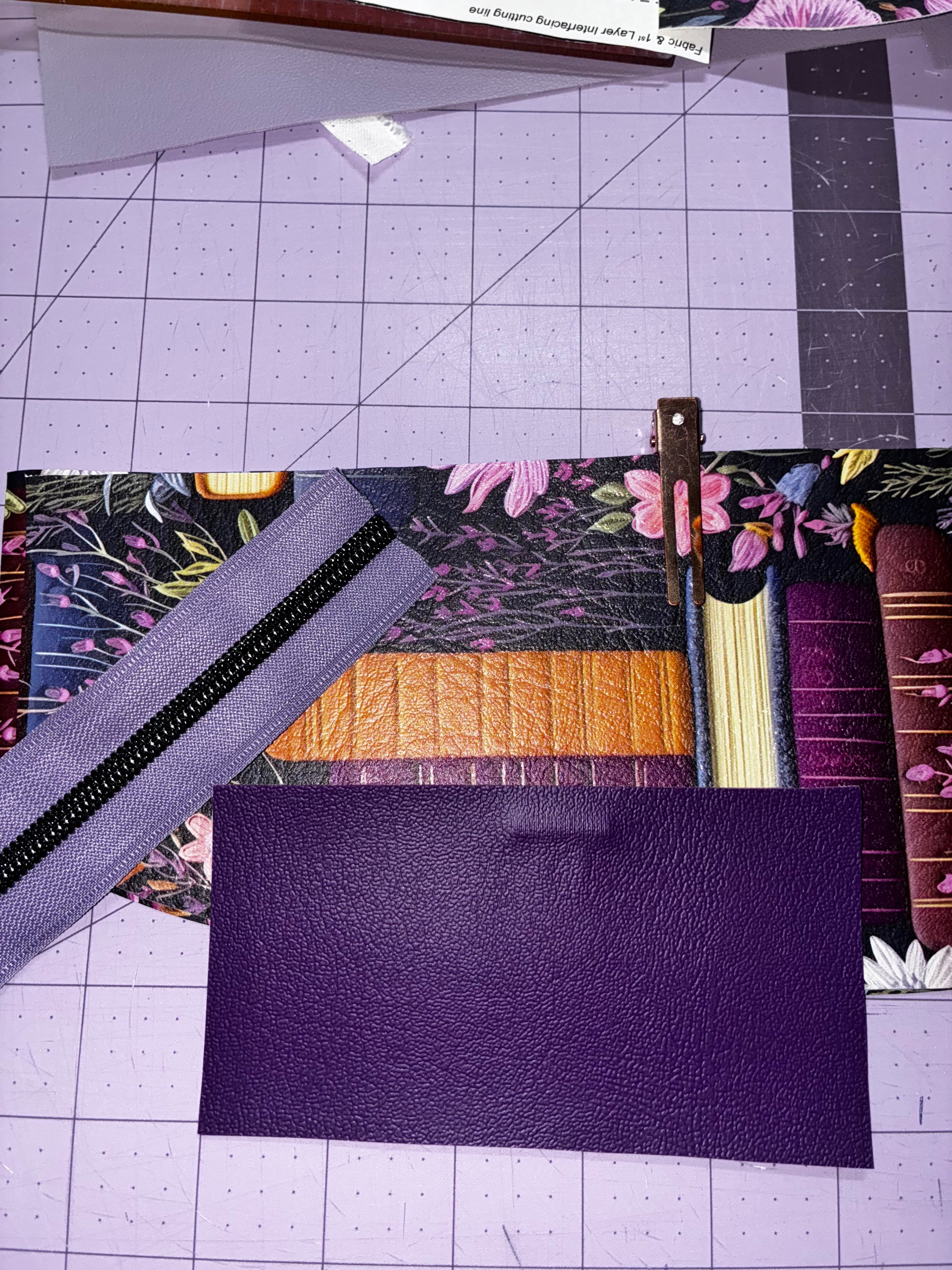 BOOKS Winslet  Wallet (custom order) Julie