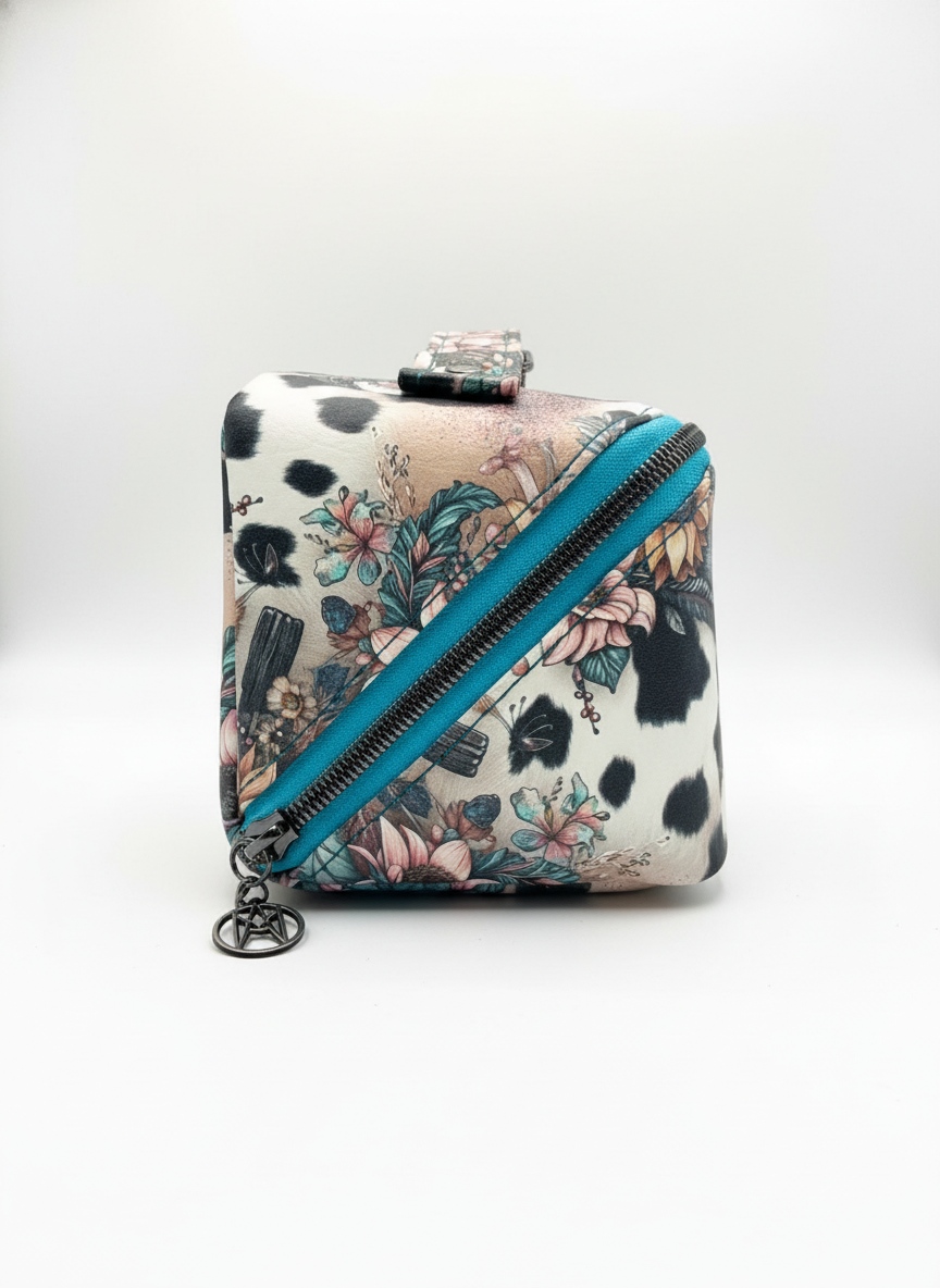 Cosmetic Bag Flower Cow (custom)