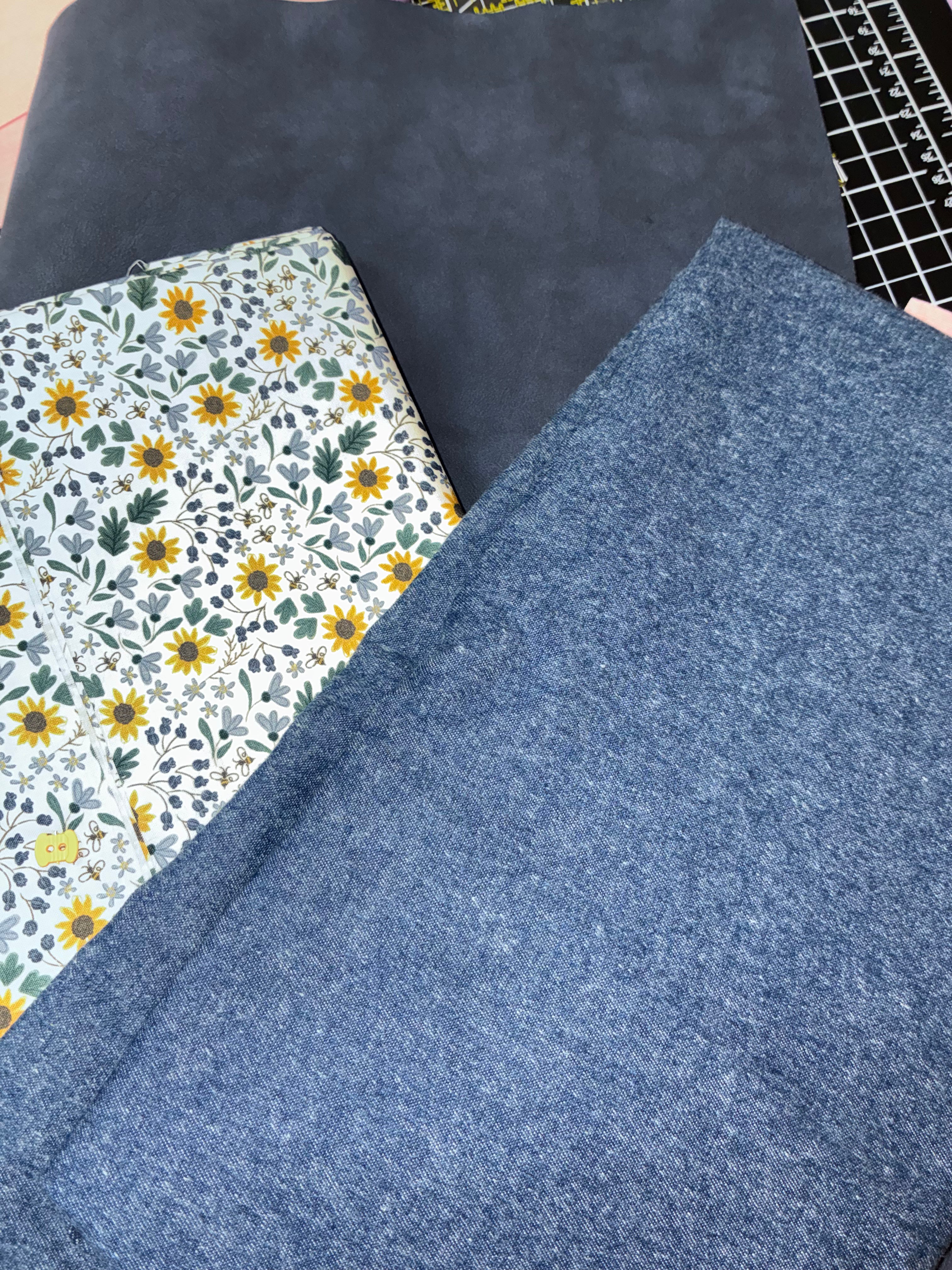 Architect Navy Suede like   (Custom)