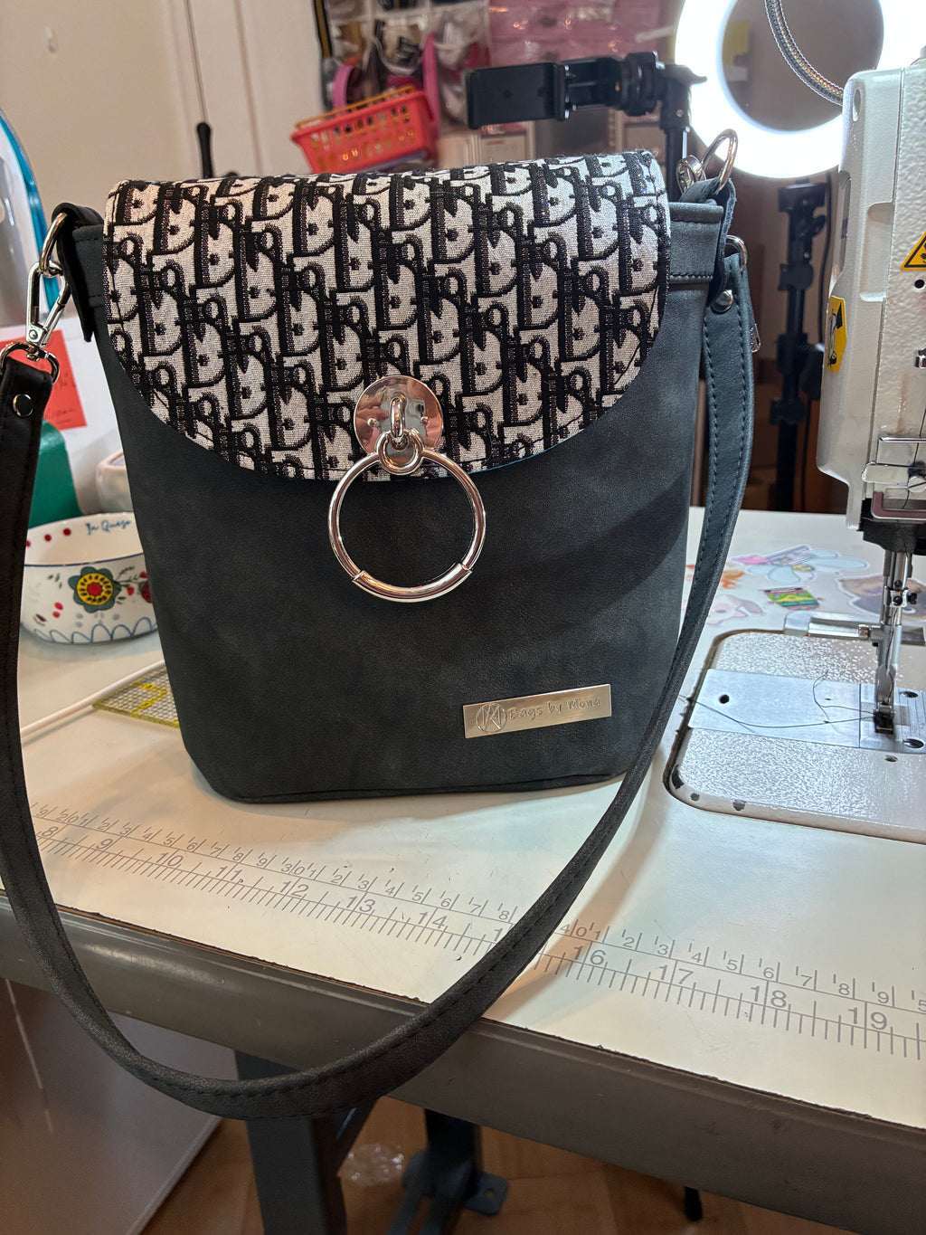 Baby Bell Black