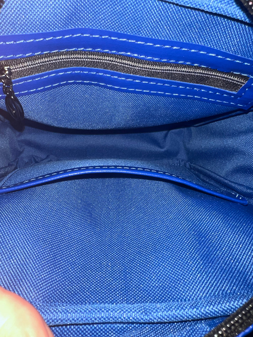 Oyjama Crossbody
