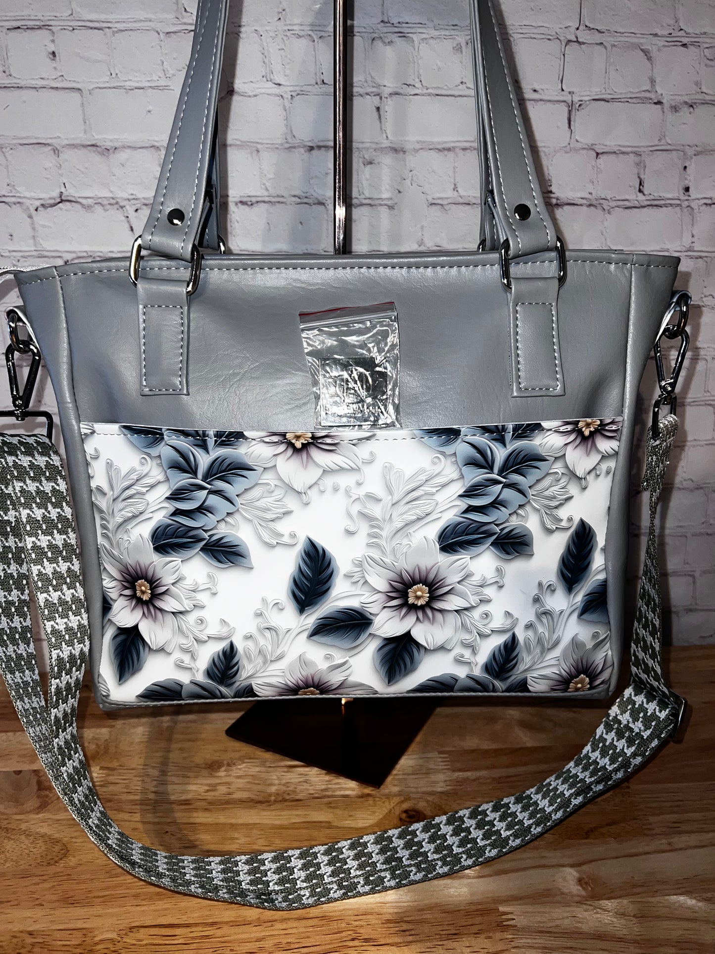 Becca handbag grey