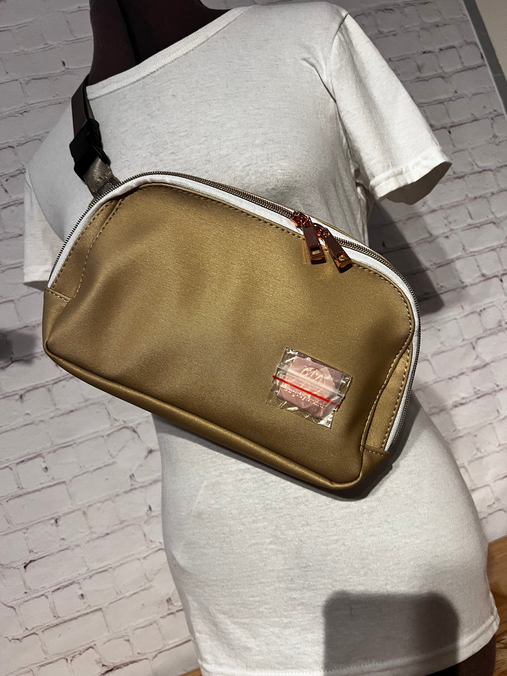 large Louie waist or sling bad  2 colors available use drop down
