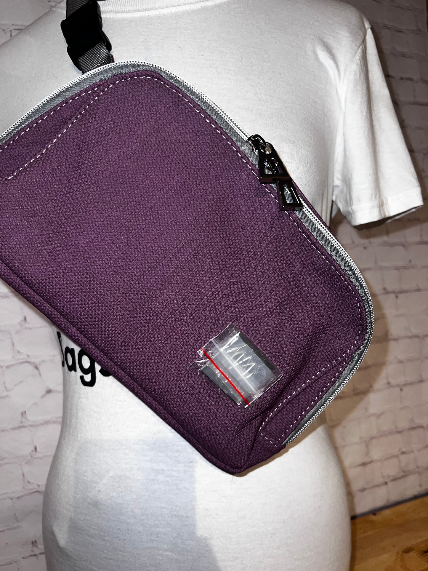 large Louie waist or sling bad  2 colors available use drop down