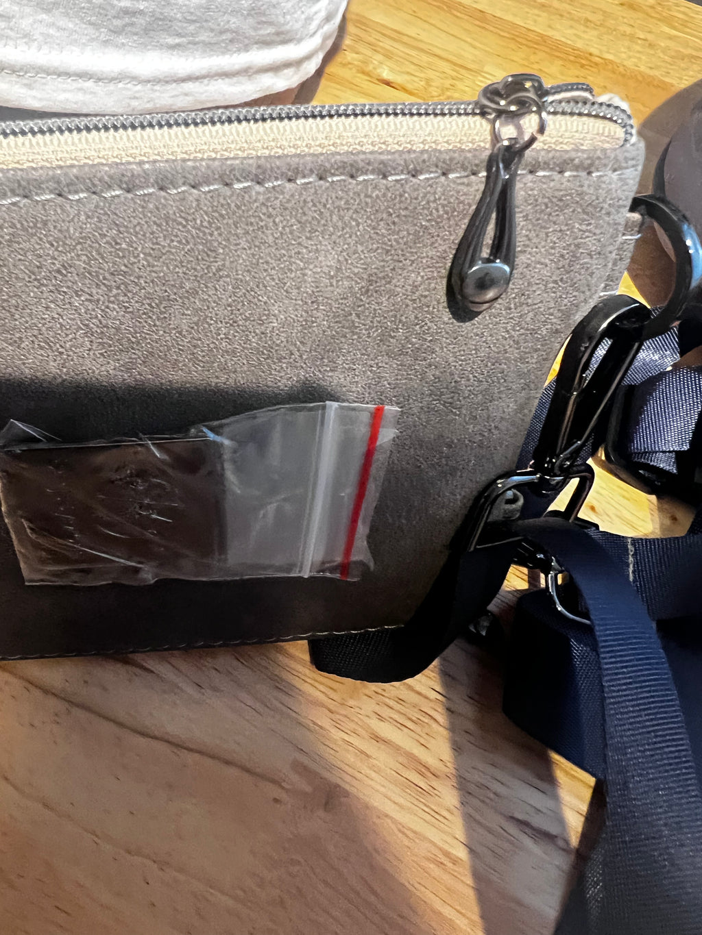 Crossbody Wallet Yank