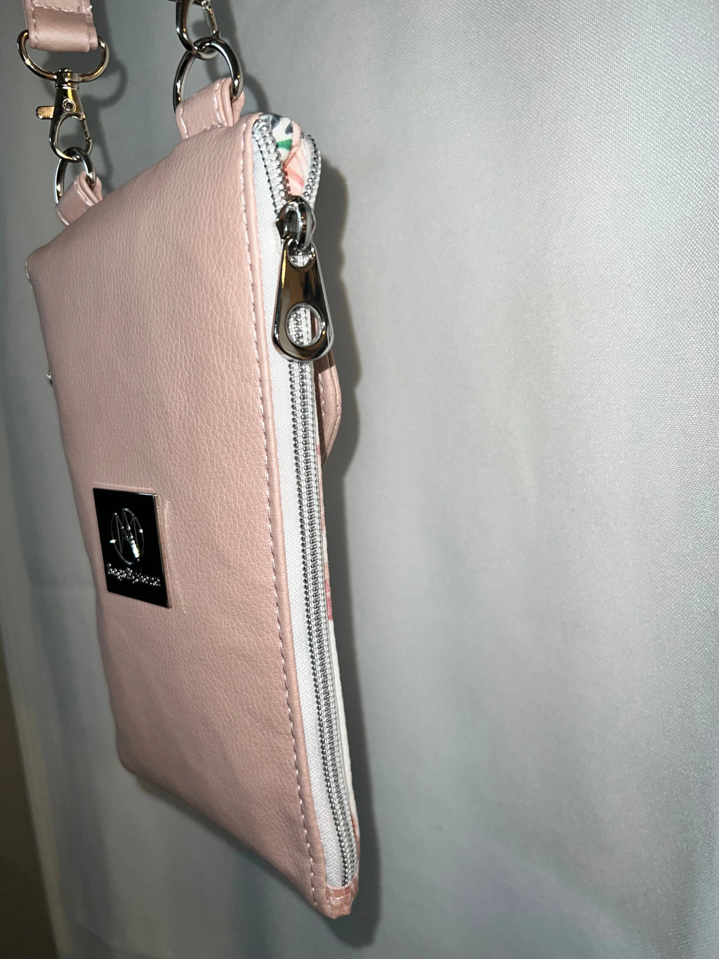 Phone and wallet sling floral