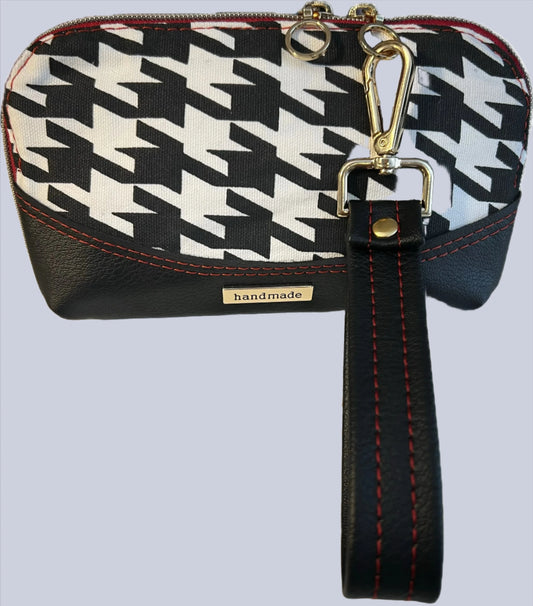 Houndstooth Sammy